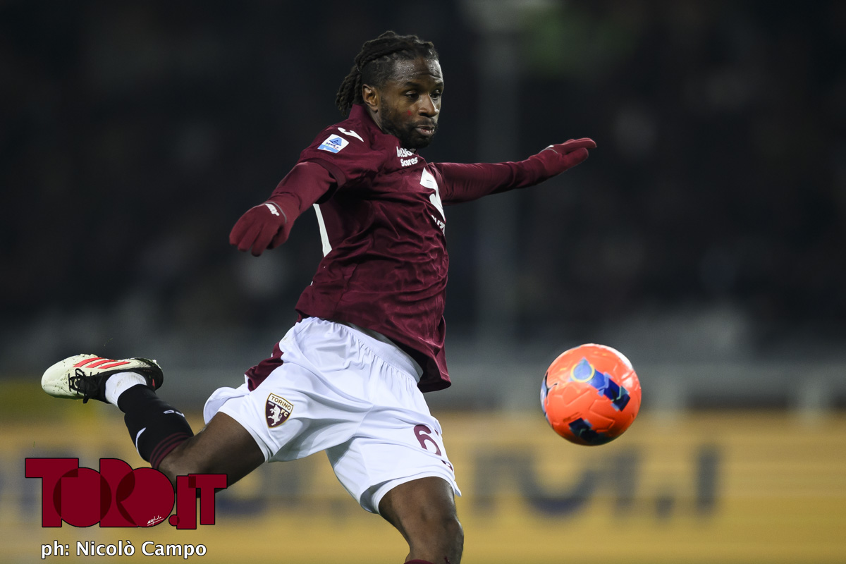 Le pagelle di Torino-Como: crolla la difesa, il centrocampo non gira, attacco inesistente