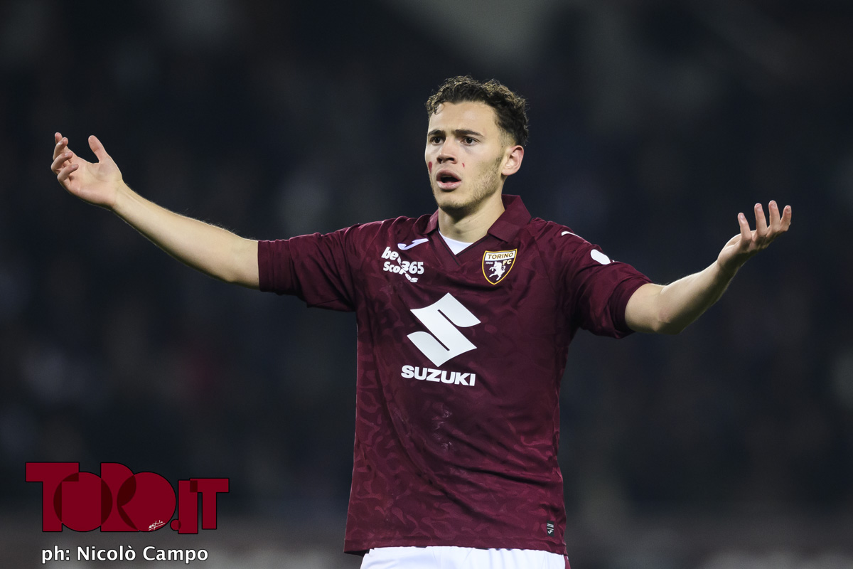 Toro umiliato. Il Como ne fa 5, si chiude tra i fischi