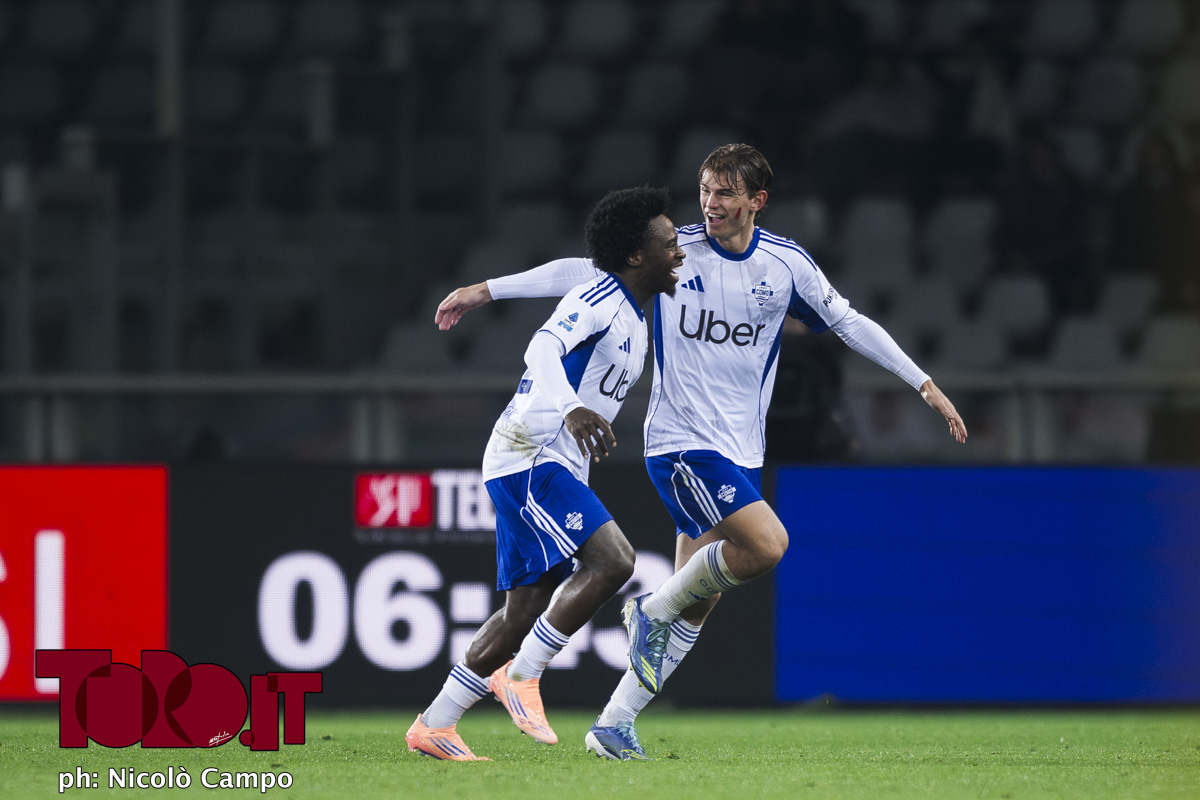 La probabile formazione del Como: Baturina cerca la conferma dal 1′