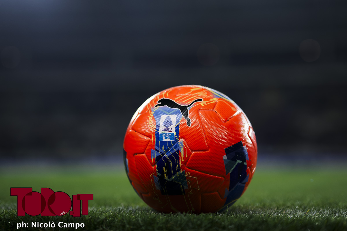 Lecce, due uomini fermati: evitato un agguato ai tifosi granata