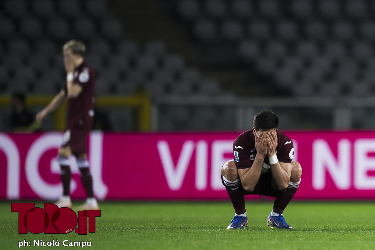 Il Milan supera il Torino per 3-2: le incertezze in difesa condannano i granata