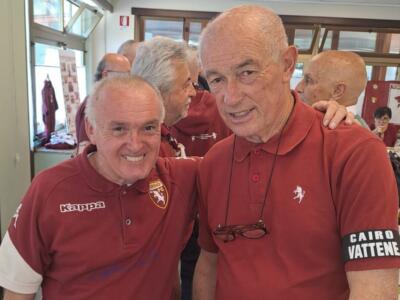 Pulici con la fascia “Cairo Vattene” / La FOTO