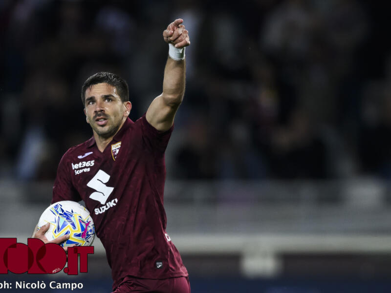 Vlahovic contro Simeone: il derby dei centravanti
