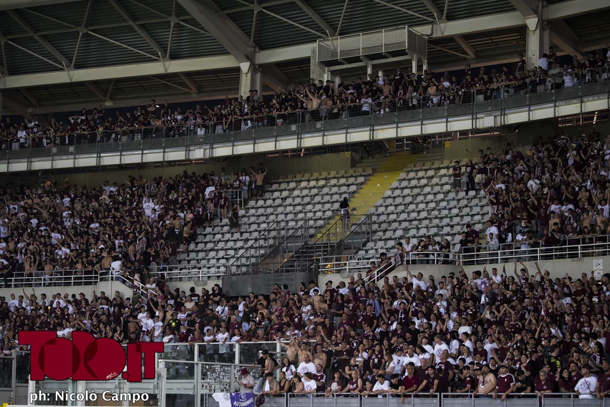 https://www.toro.it/wp-content/uploads/2026/05/0NC1808.jpg Scontri Torino-Juventus: dimesso dall’ospedale l’ultrà bianconero ferito