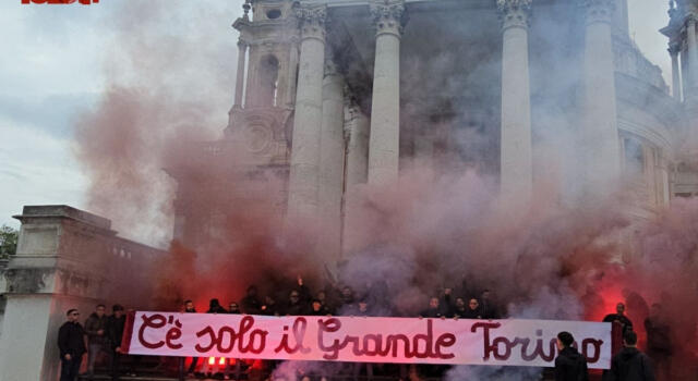 I Torino Hooligans omaggiano gli Invincibili: “C’è solo il Grande Torino”