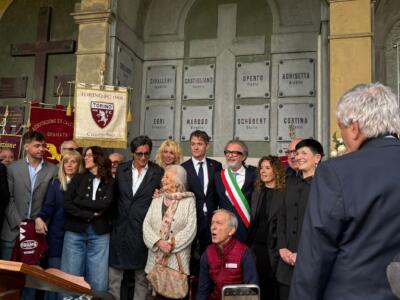 La benedizione al Monumentale, Don Carrega: “In questo luogo le pietre non urlano ma parlano”
