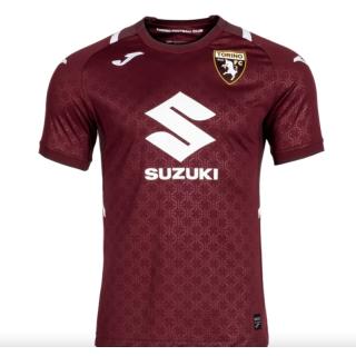 Torino, presentata la nuova maglia