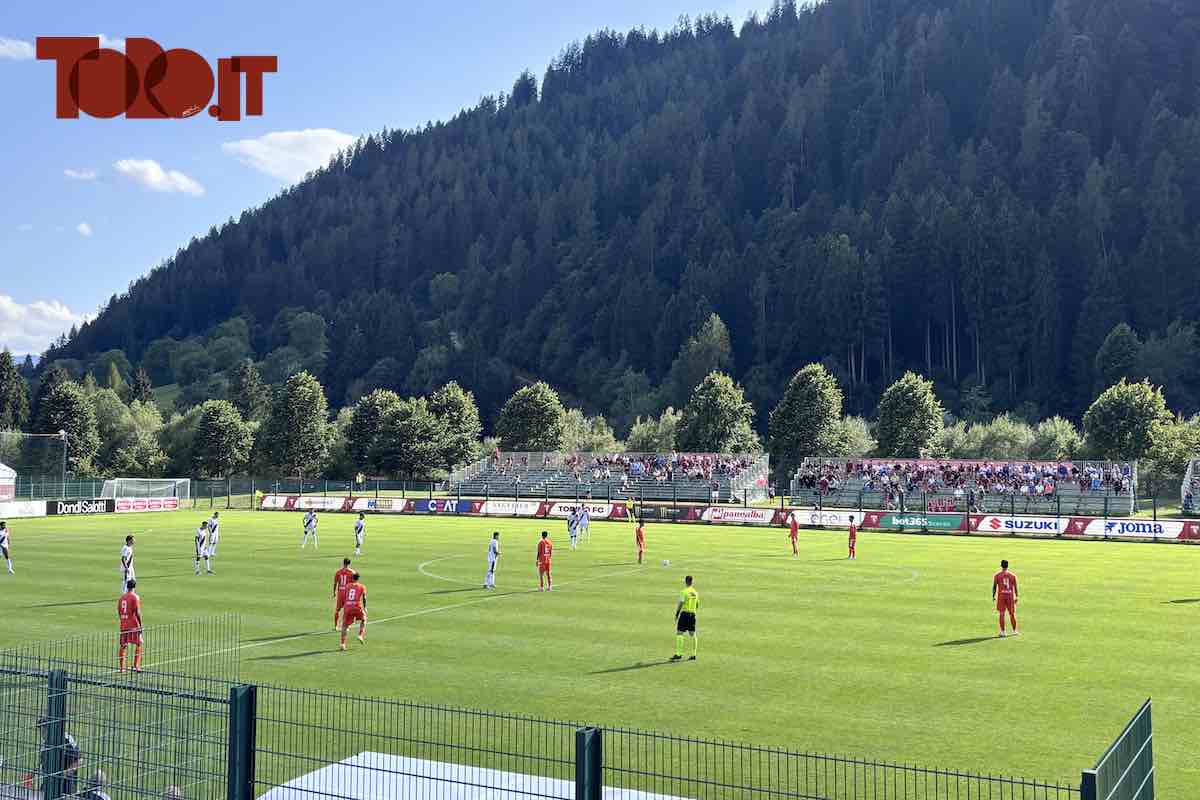 https://www.toro.it/wp-content/uploads/2026/07/Torino_Alcione_Pinzolo.jpg Primo tempo / Torino-Alcione Milano 0-0 al 45′: occasioni per Casadei e Gineitis
