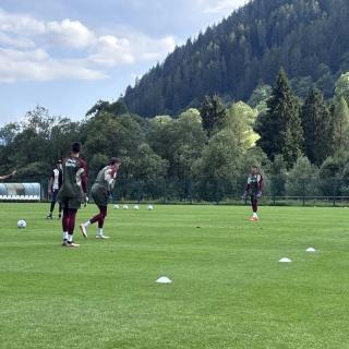 Pinzolo, l’allenamento: differenziato per Adams e Simeone, Zapata in gruppo