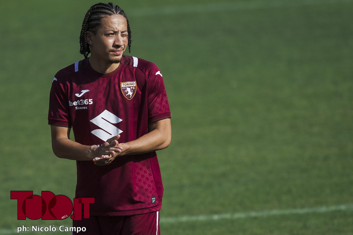 Le ultime dal Grande Torino: Fitz-Jim titolare, Vlasic e Casadei alle spalle di Simeone