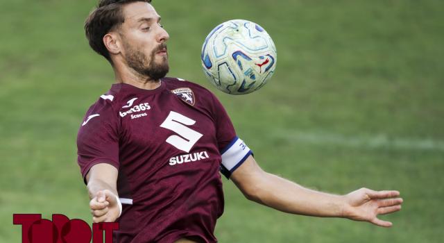 Verso Torino-Carrarese: in quattro per due maglie sulla trequarti