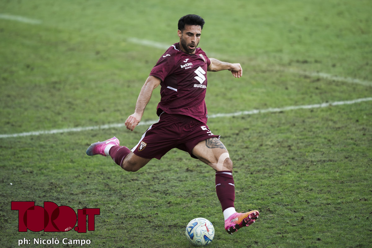 Torino, Abate valuta la difesa: Ismajli insidia Comert