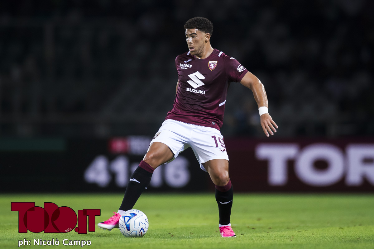 https://www.toro.it/wp-content/uploads/2026/08/1NC5550.jpg Sondaggio / Schierereste Adams titolare contro l’Udinese?
