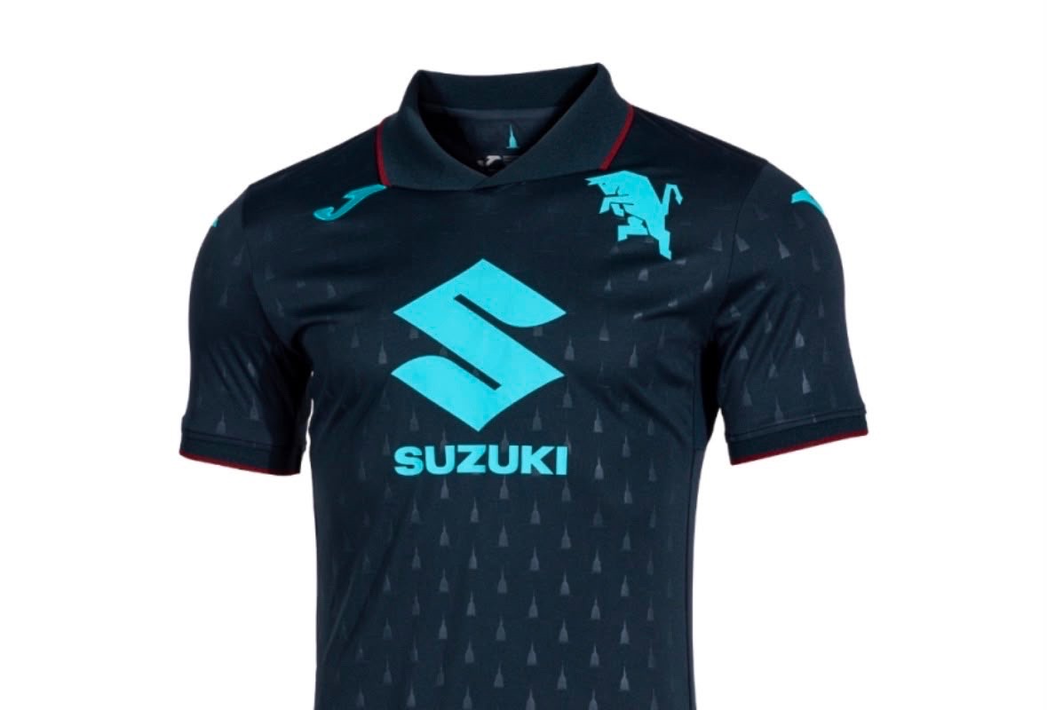 Torino, svelata la terza maglia: dopo 5 anni ritorna il colore blu