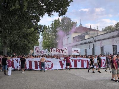 VIDEO / Torino-Milan, la marcia della Curva Maratona: cori contro Cairo