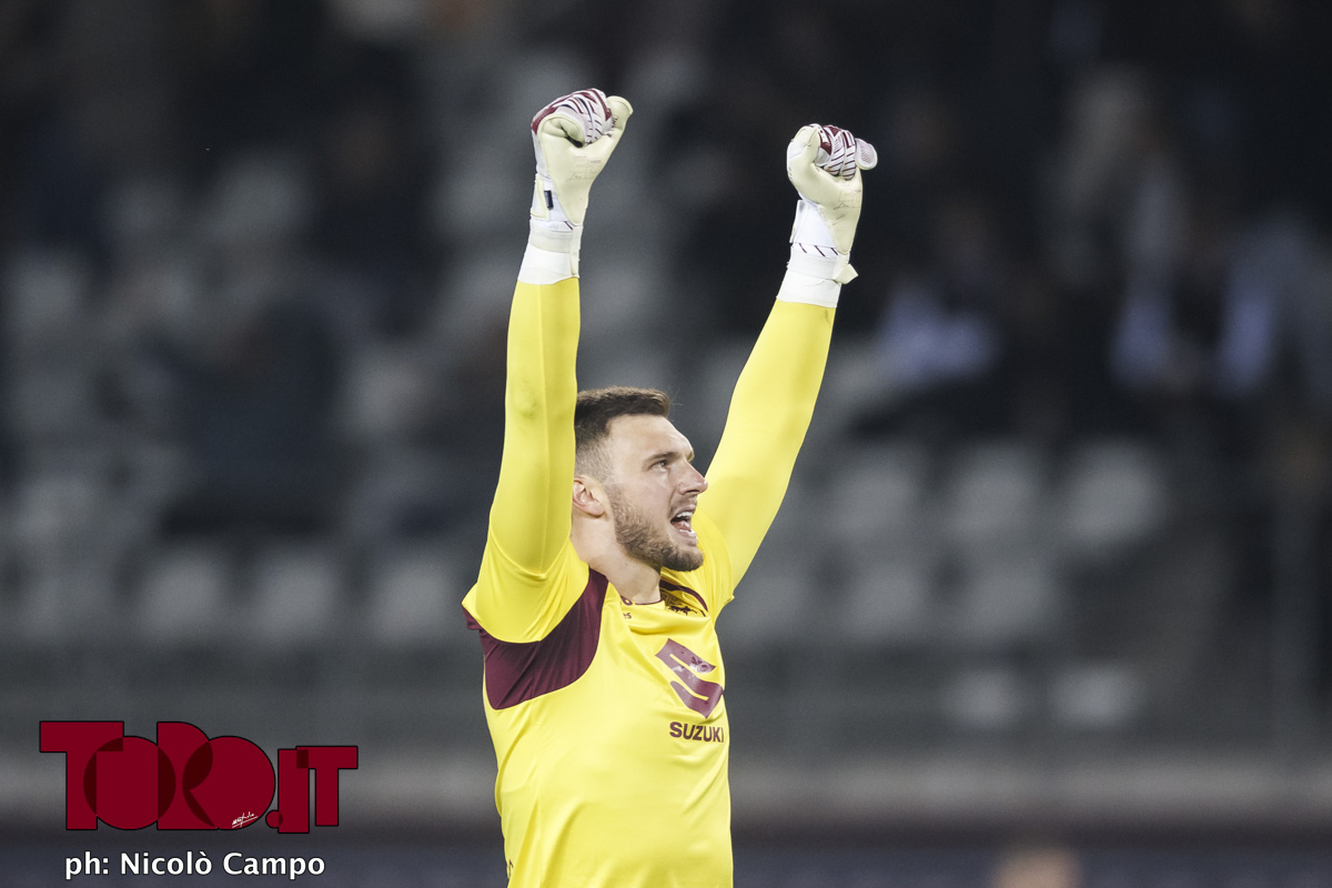 Perri: “In Italia è difficile fare gol, a meno che non sei il Cholito”