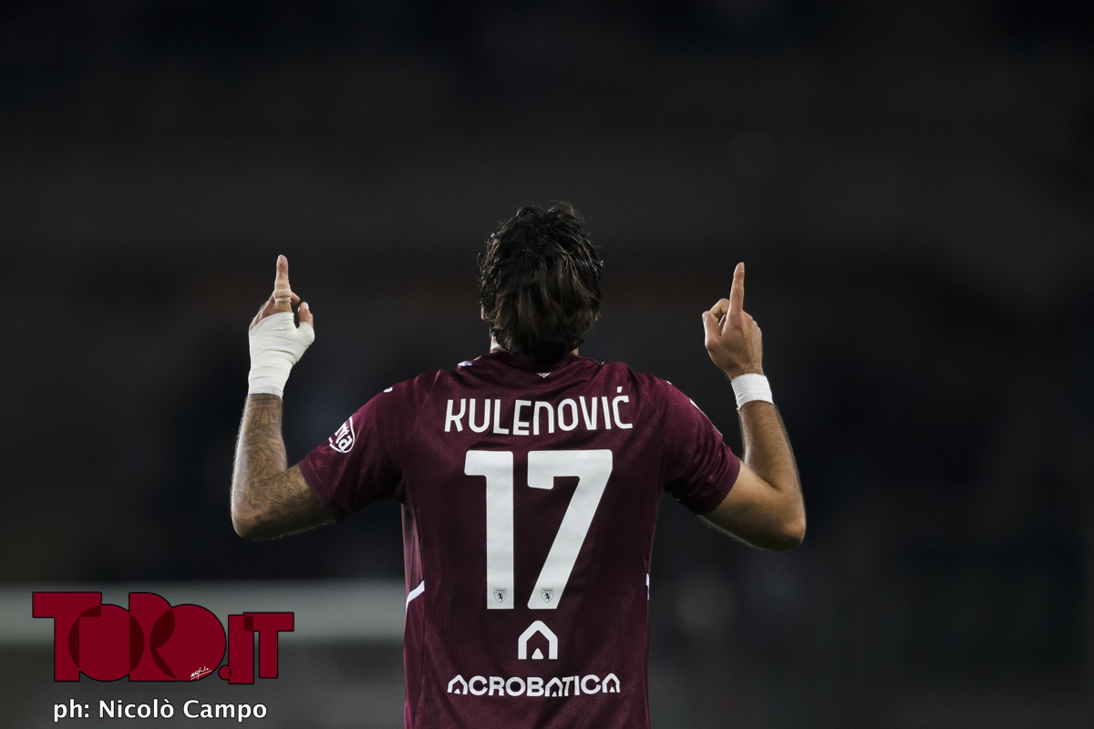 Sondaggio / Schierereste Kulenovic titolare contro il Parma?