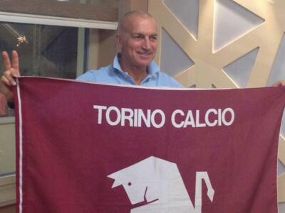 Pasquale Bruno al raduno dei tifosi salentini