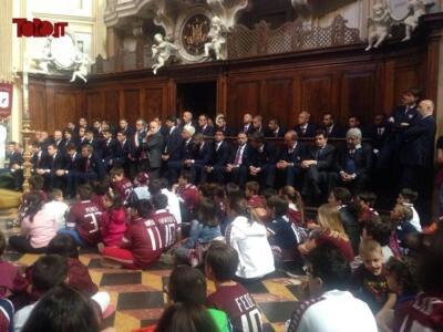 Tra oneri e onori: il primo 4 maggio di Don Riccardo Robella