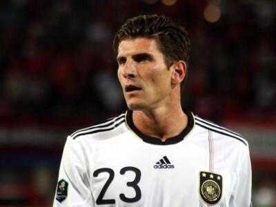 Bologna, idea Balotelli.  Mario Gomez va al Besiktas