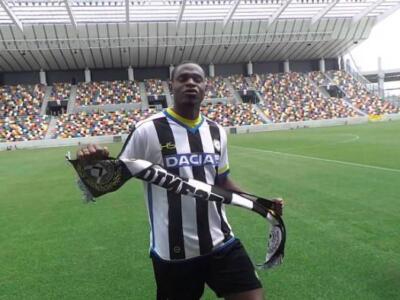 Duvan Zapata salta Udinese-Toro