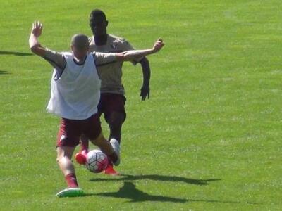 Grinta Acquah: tra corsa e tattica, prima giornata molto intensa